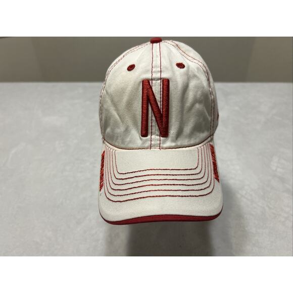 Vintage Adidas Nebraska Huskers Hat Cap Strapback One Size White Football NCAA - Picture 2 of 6